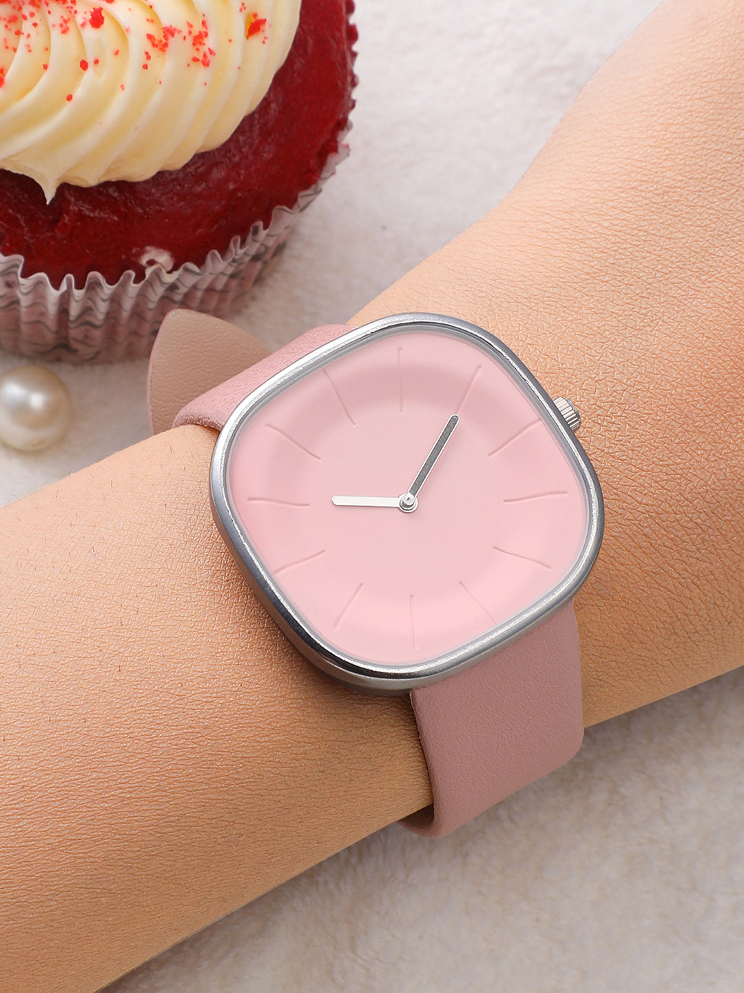 The Off-Duty Cushion Watch - Rouge Pink