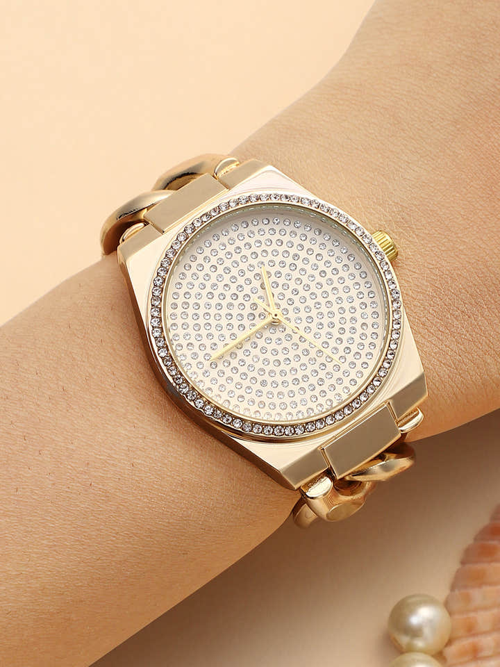 The Supernova Chunkylink Cushion  Watch - California Gold