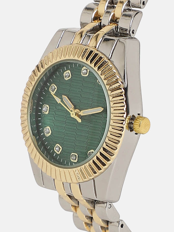 The Ribbed H-Link Round Watch
