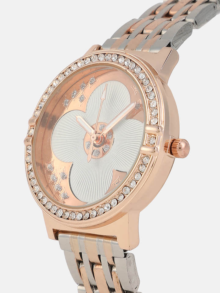 The Clover Round Watch