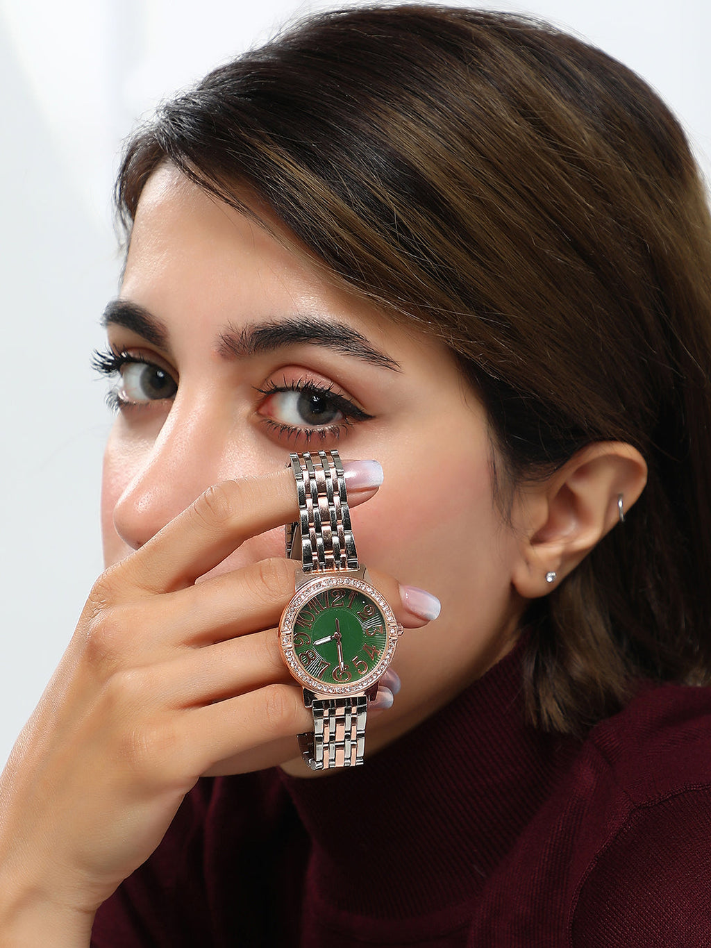 The Orbe Bijou Round Watch