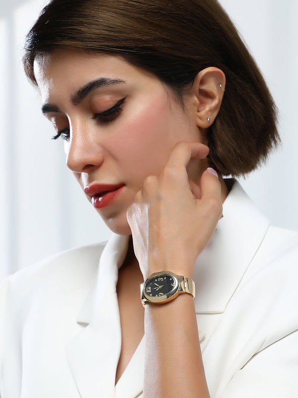 The Pantheonique Oval Watch