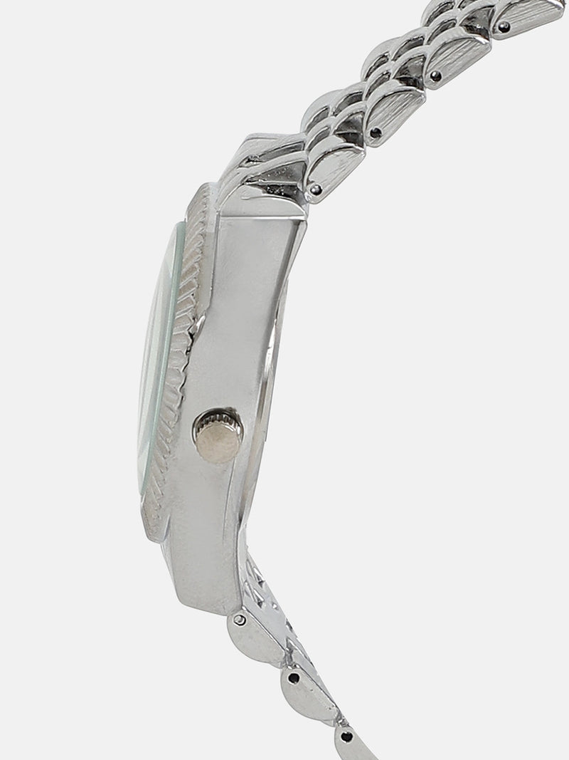 The Ribbed H-Link Round Watch