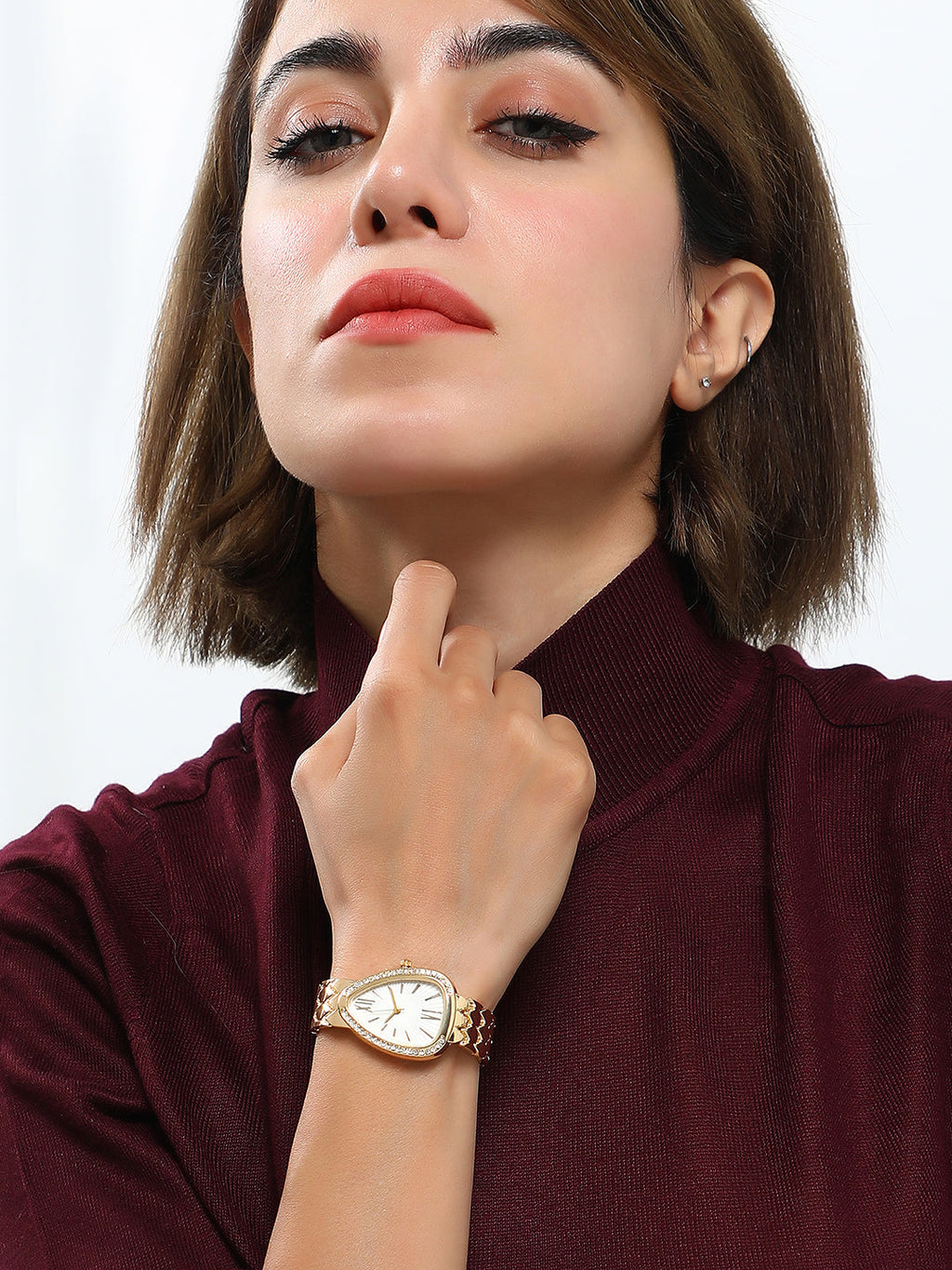 The Roman Ophidian Oval Watch - California Gold