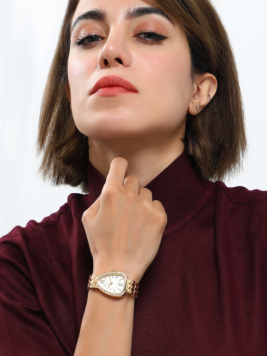 The Roman Ophidian Oval Watch - California Gold