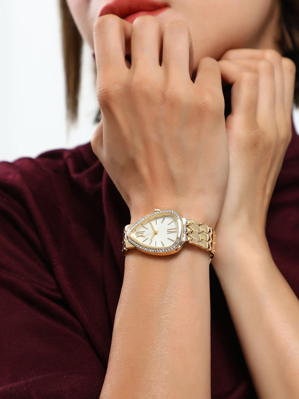 The Roman Ophidian Oval Watch - California Gold