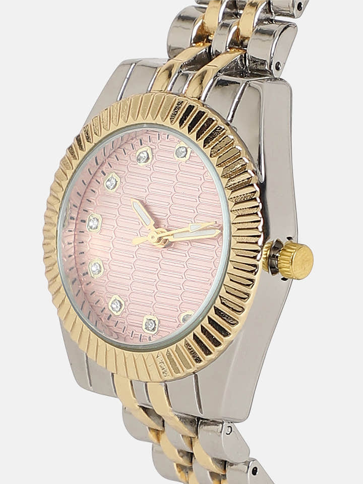 The Ribbed H-Link Round Watch
