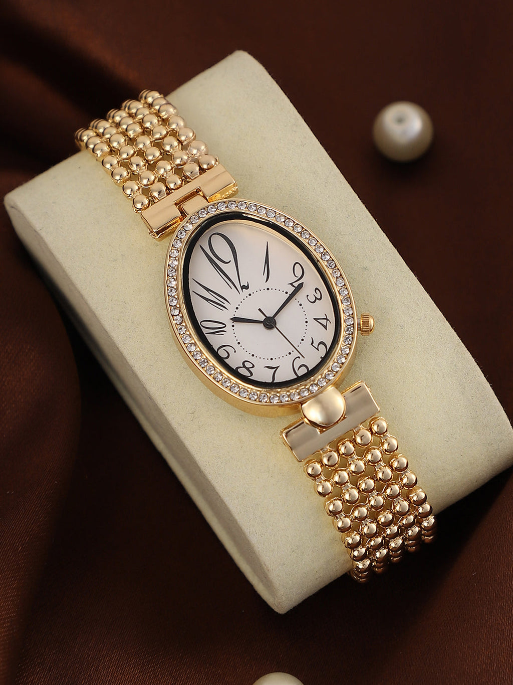 The Lumex Dotted Oval Watch