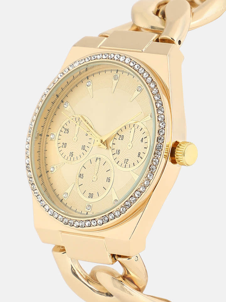 The Three-Dial Chunkylink Cushion Watch