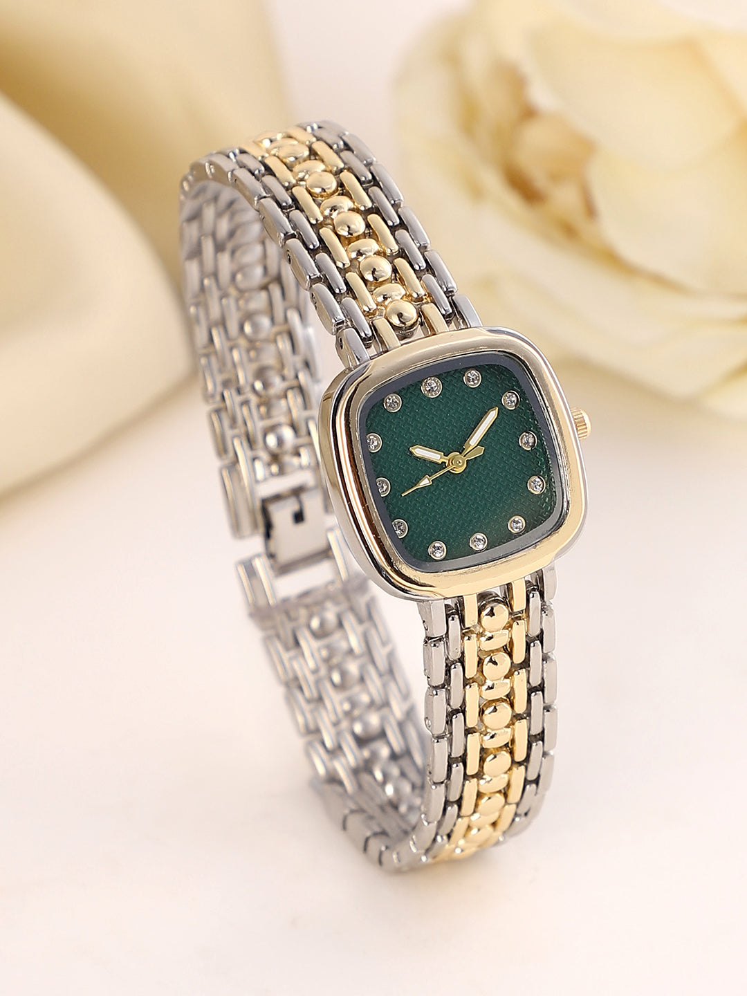 The Amuné Square Watch
