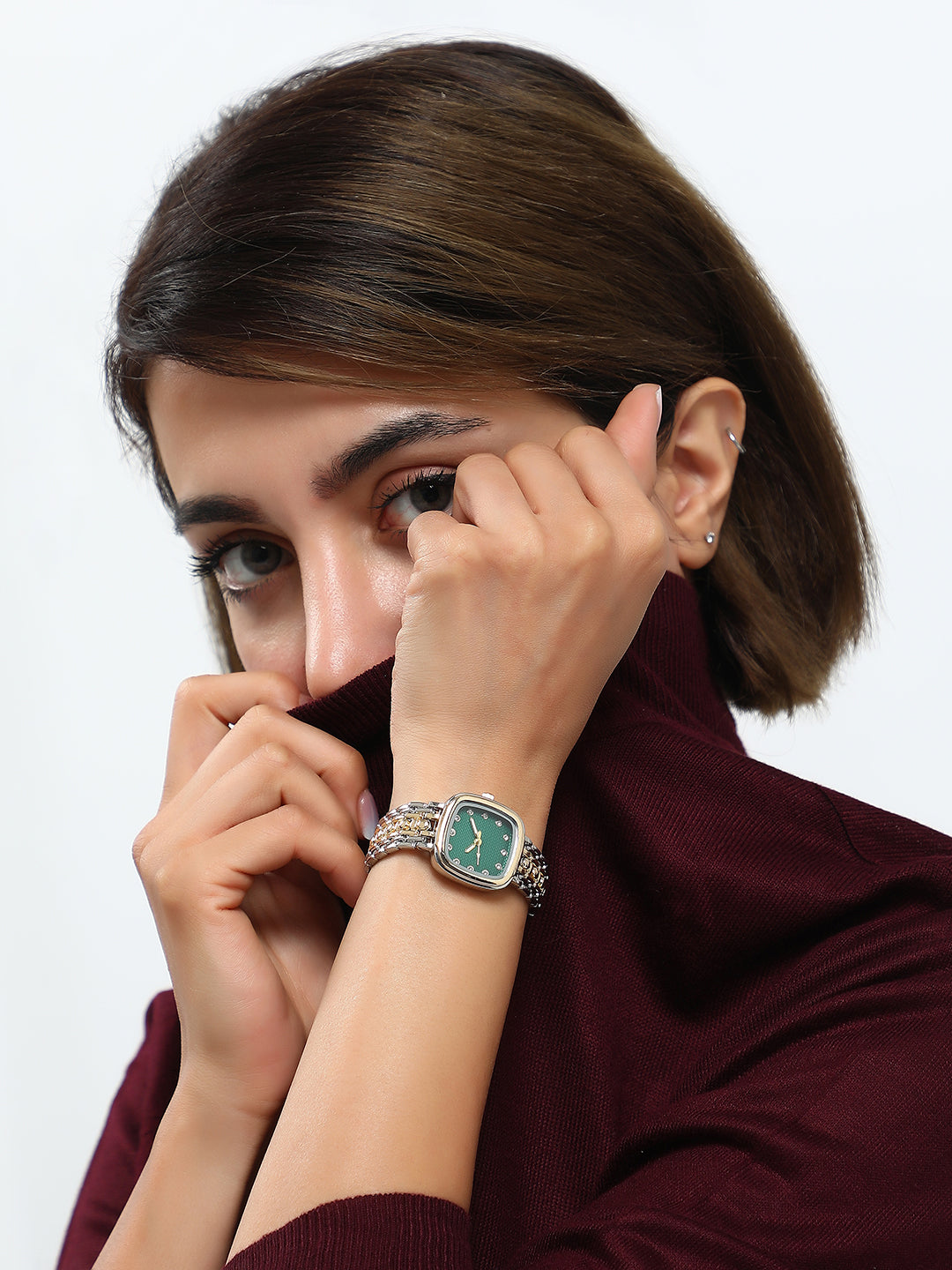 The Amuné Square Watch