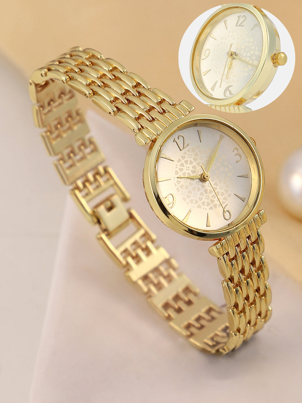 The Noé  Round Watch