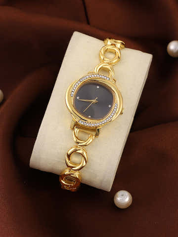 The Luraith-Gem Round Watch - California Gold