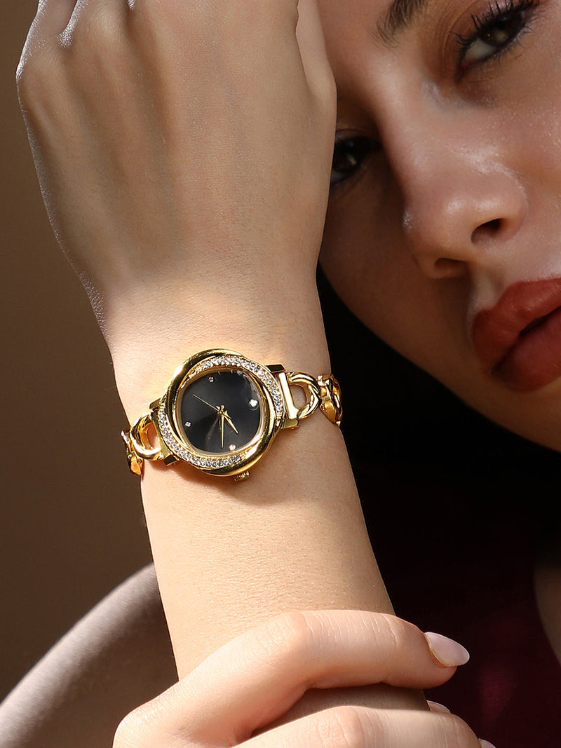 The Luraith-Gem Round Watch - California Gold