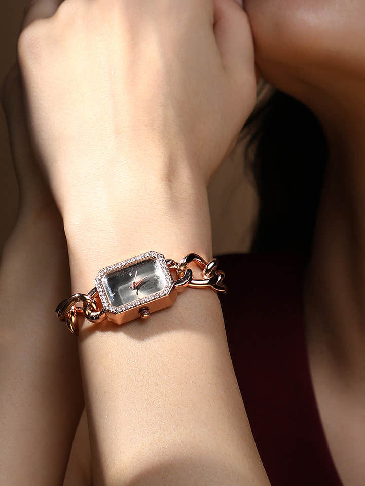 The Chainlink Gem Rectangular Watch - Rose Gold