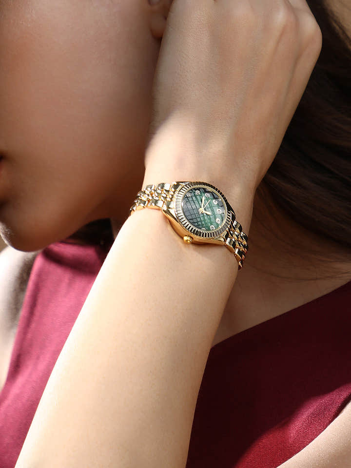 The Slim Ribbed H-Link Round Watch - Emerald Green