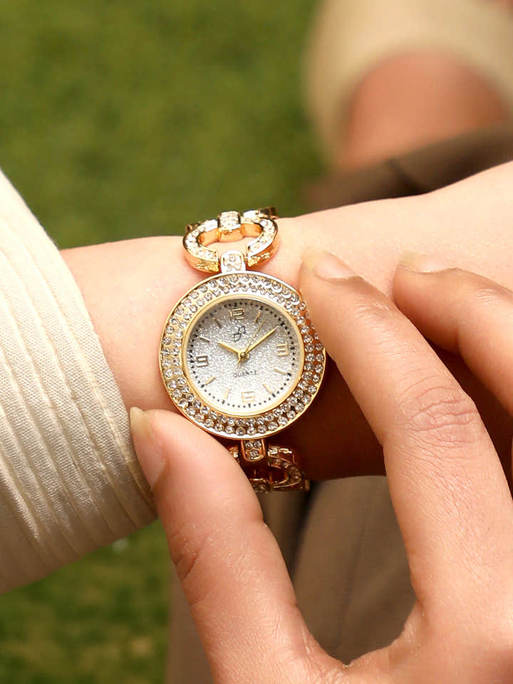 The Cristal Orb-Link Round Watch - Crystal Silver