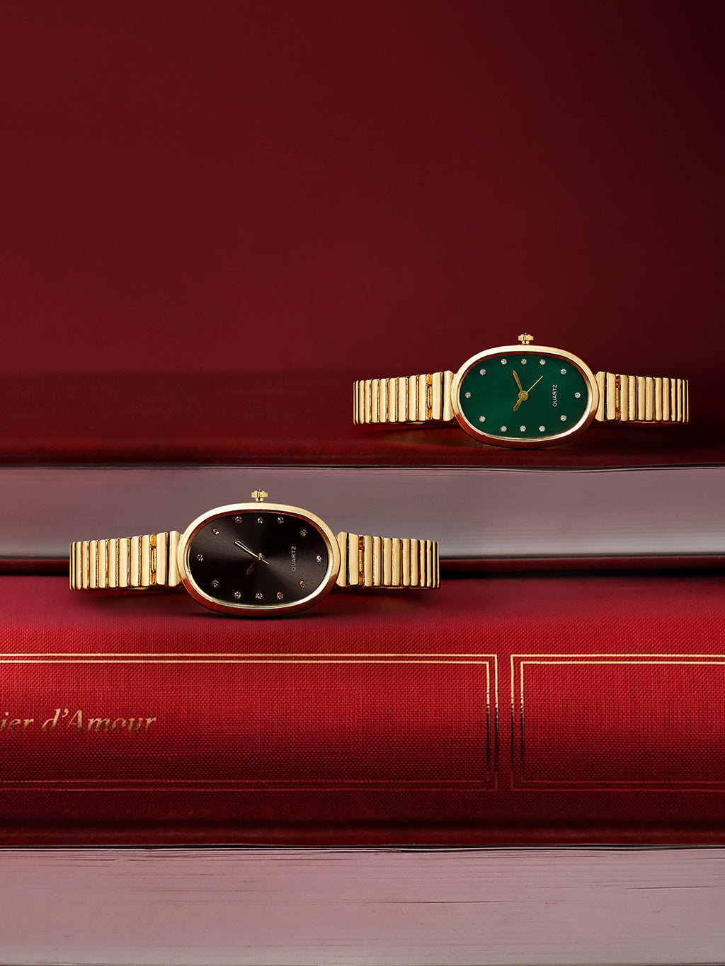 The Emerald Oval Watch - Royal Gold