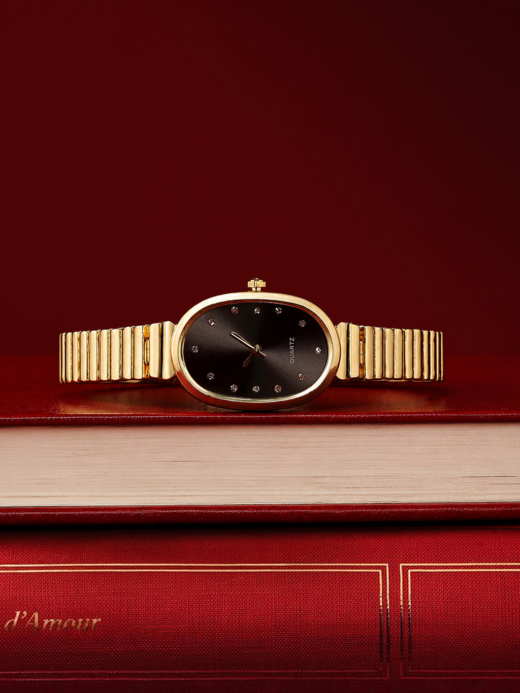 The Emerald Oval Watch - Royal Gold