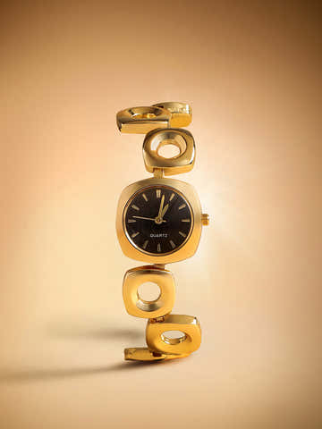 The Classic Circle Watch - Ivory Gold