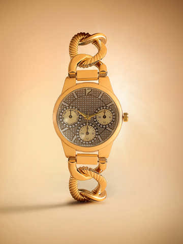 The Royal Heritage Watch - Antique Gold