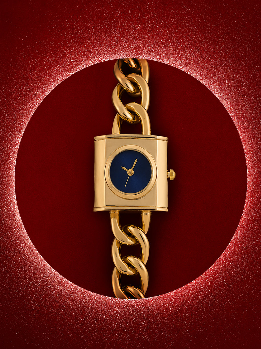 The Iconic Chain Luxe Watch