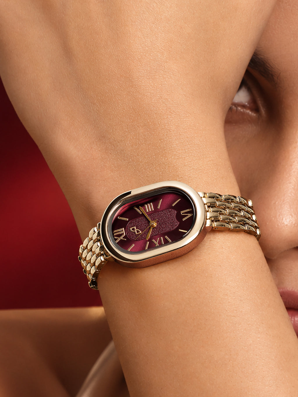 The Eternal Roman Charm Watch