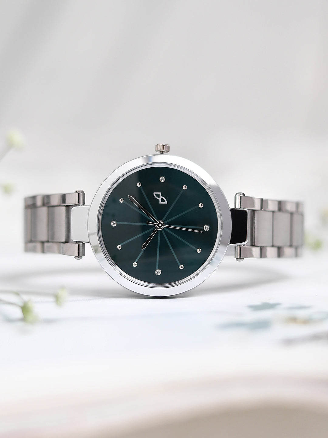 The Jour Round Watch - Emerald Green