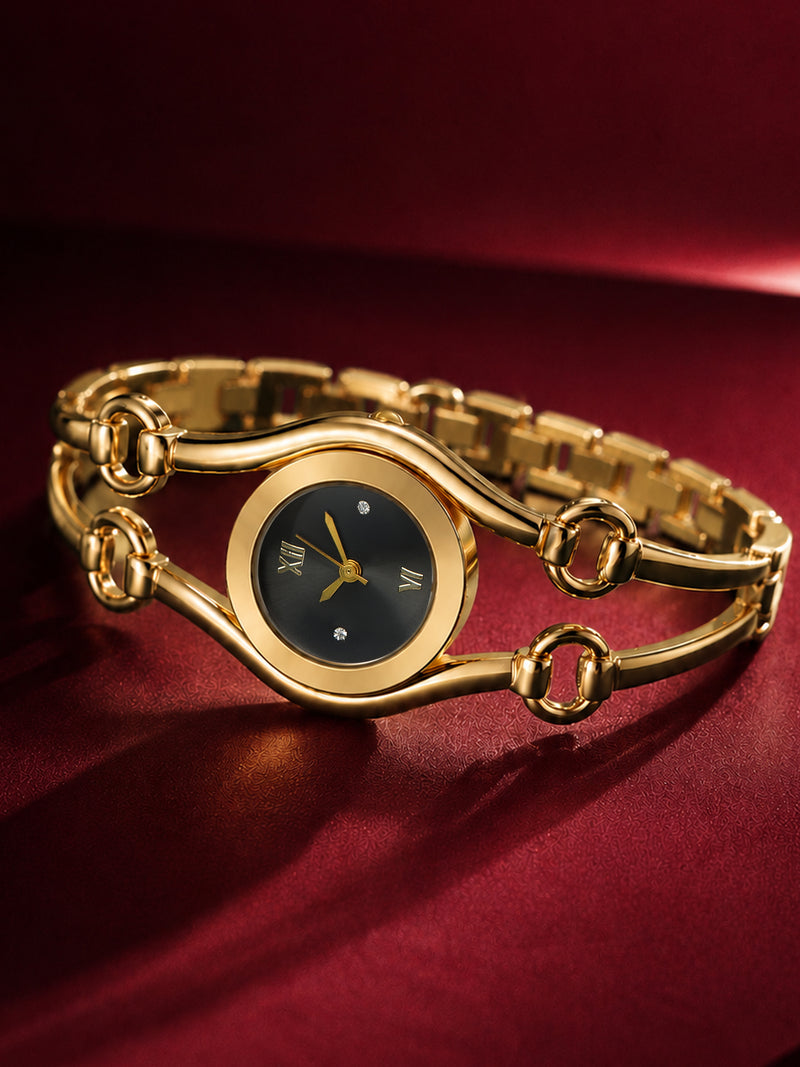 The Eclipse Oval Watch - Gold