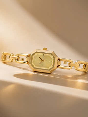 The Belle Rectangle Watch - Gold