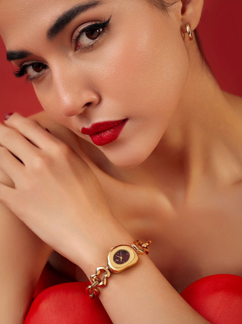 The Emerald Charm Chain Watch - Gold