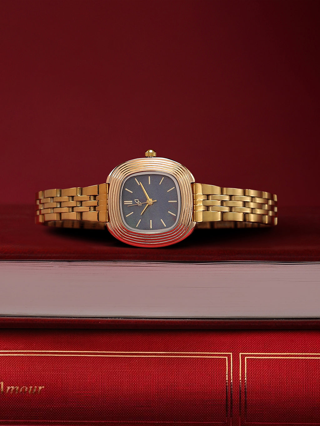 The Emerald Heritage Watch - Gold