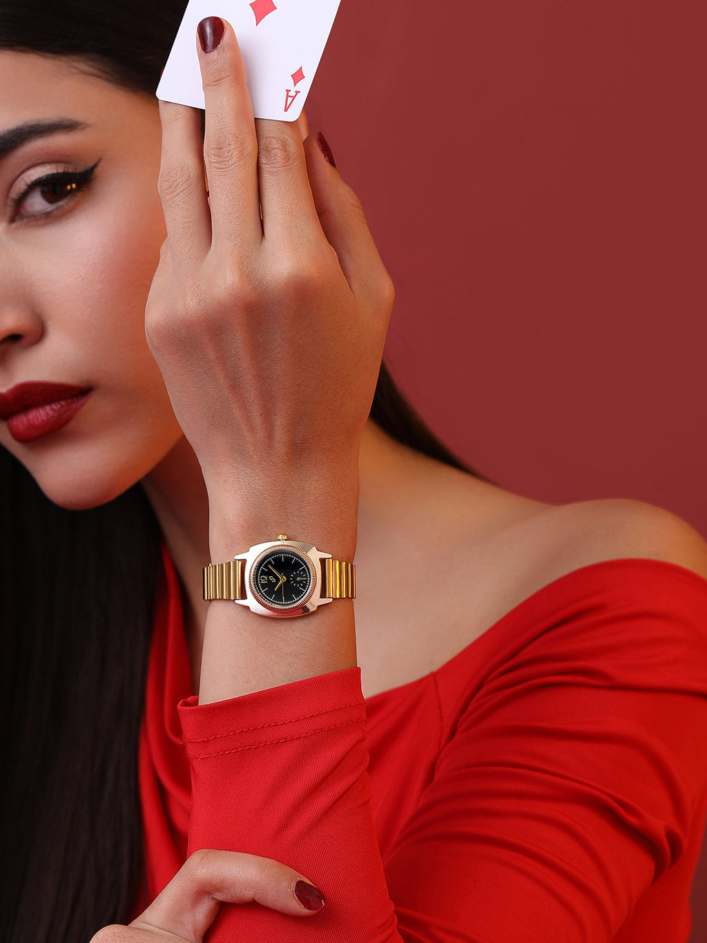 The Emerald Prestige Watch - Gold