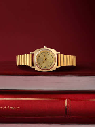 The Emerald Prestige Watch - Gold