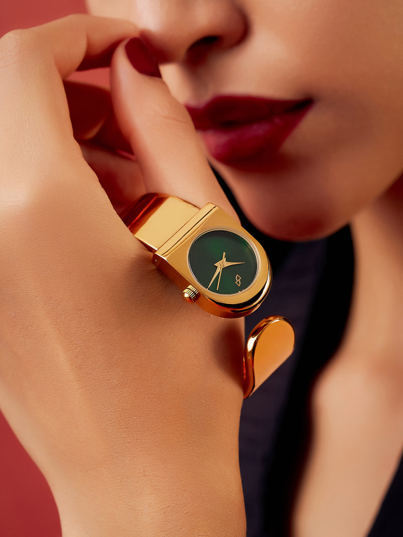 The Emerald Vintage Bracelet Watch - Gold