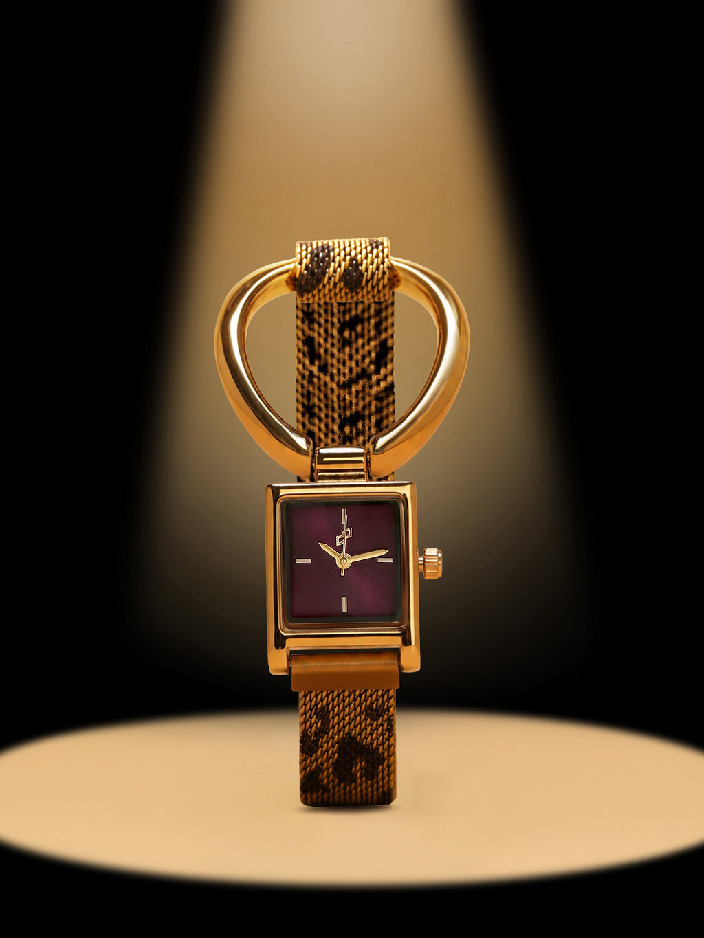 The Emerald Rectangular Bracelet Watch - Gold