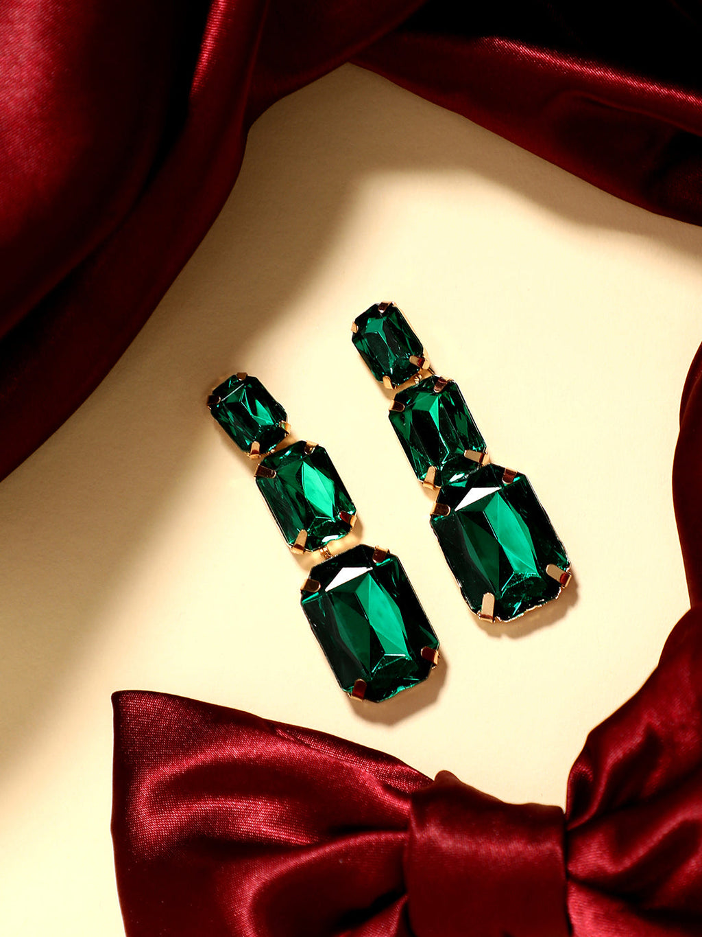 Women's Viridian-Cristal Drop Earrings - Emerald Green