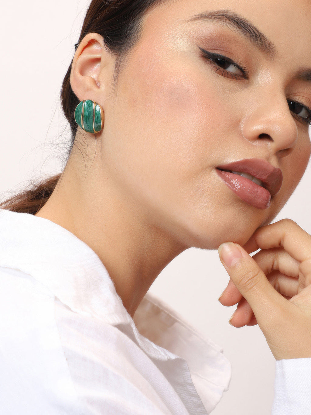 Women's Enamel-Swirl Stud Earrings - Emerald Green