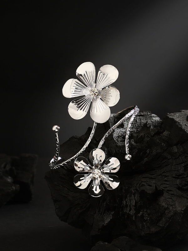 The Floral Statement Armlet - Metallic Silver