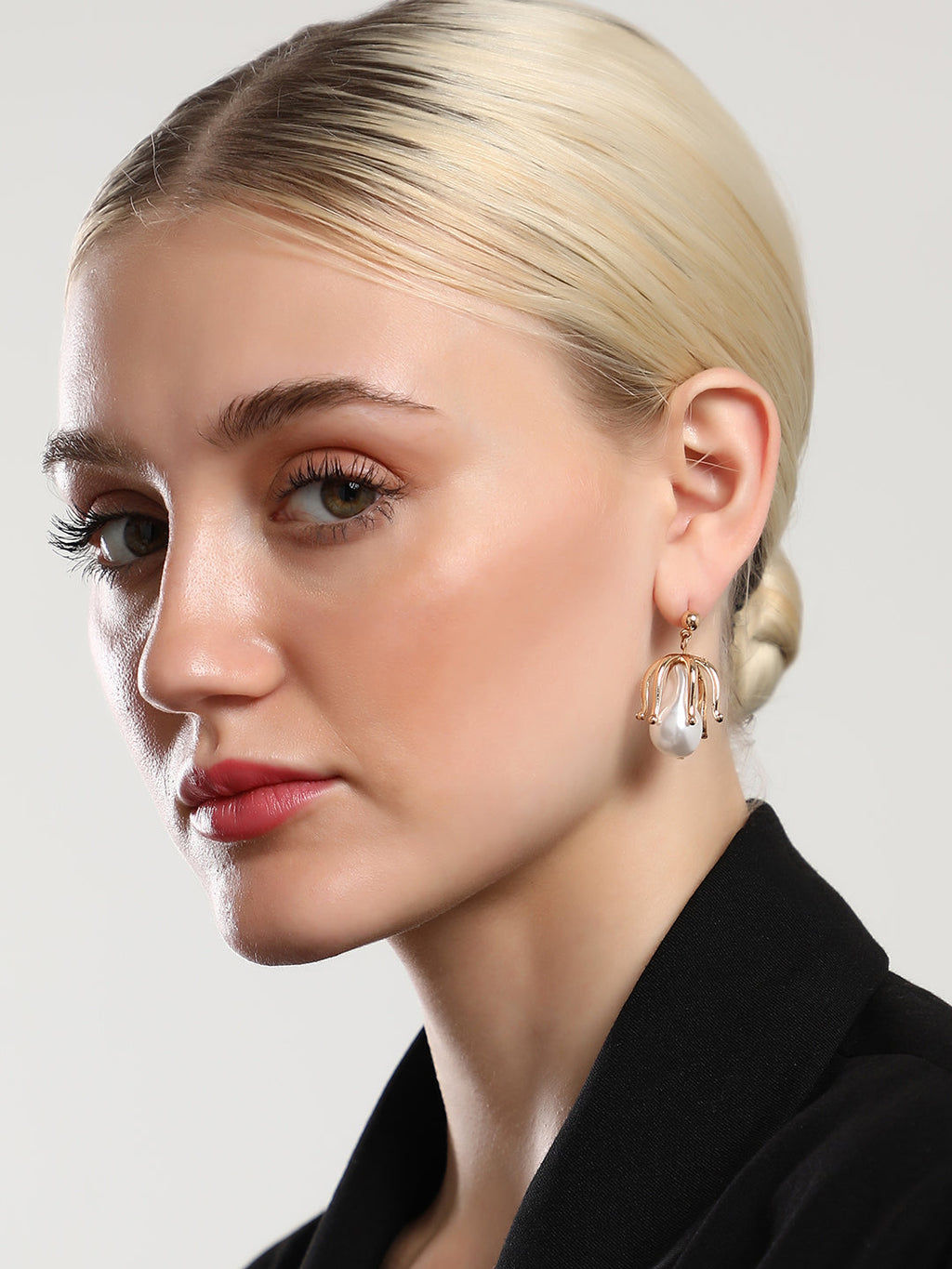 The Bud Drop Earrings - California Gold