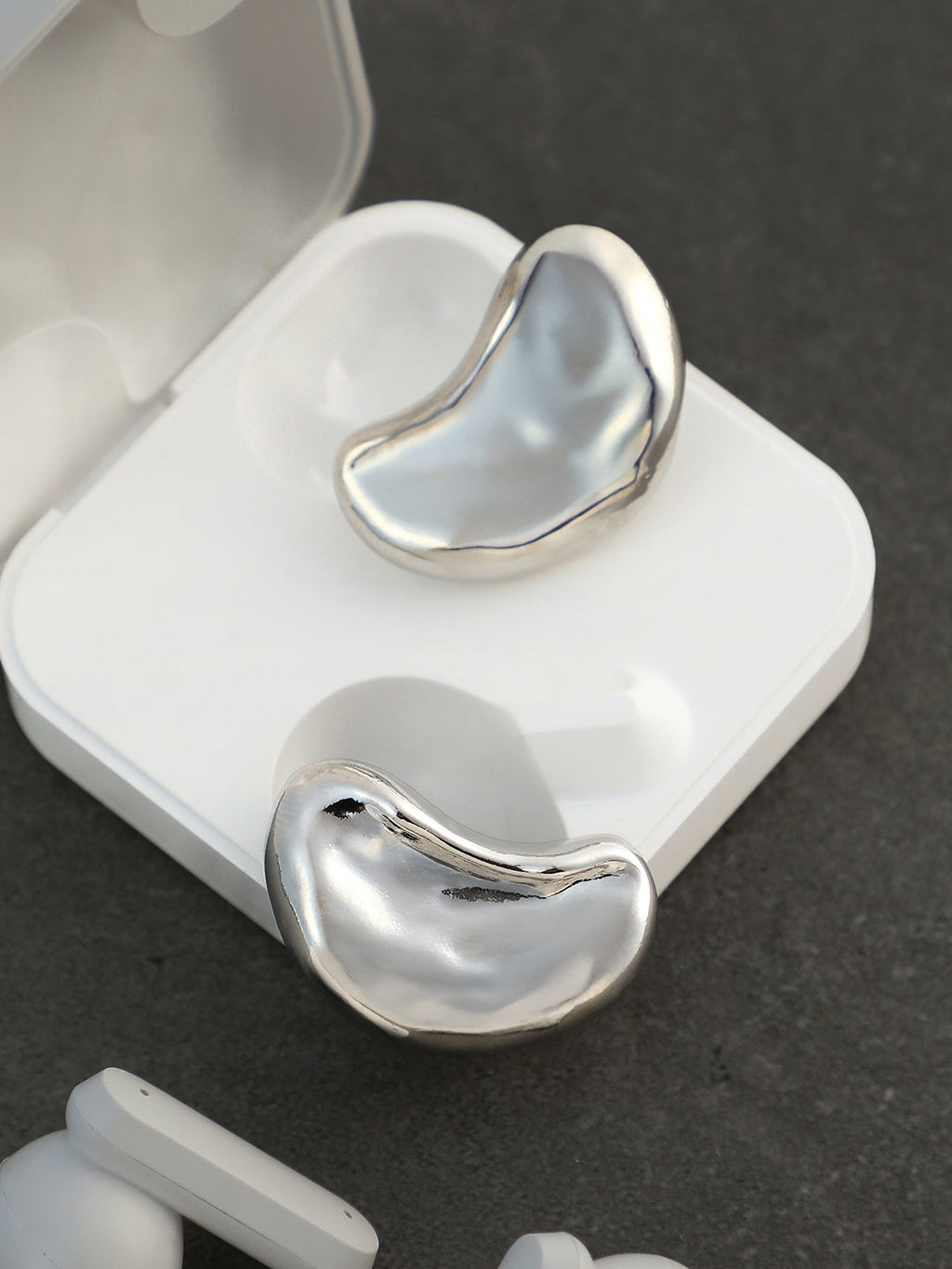 The Dented Bean Stud Earrings - Metallic Silver