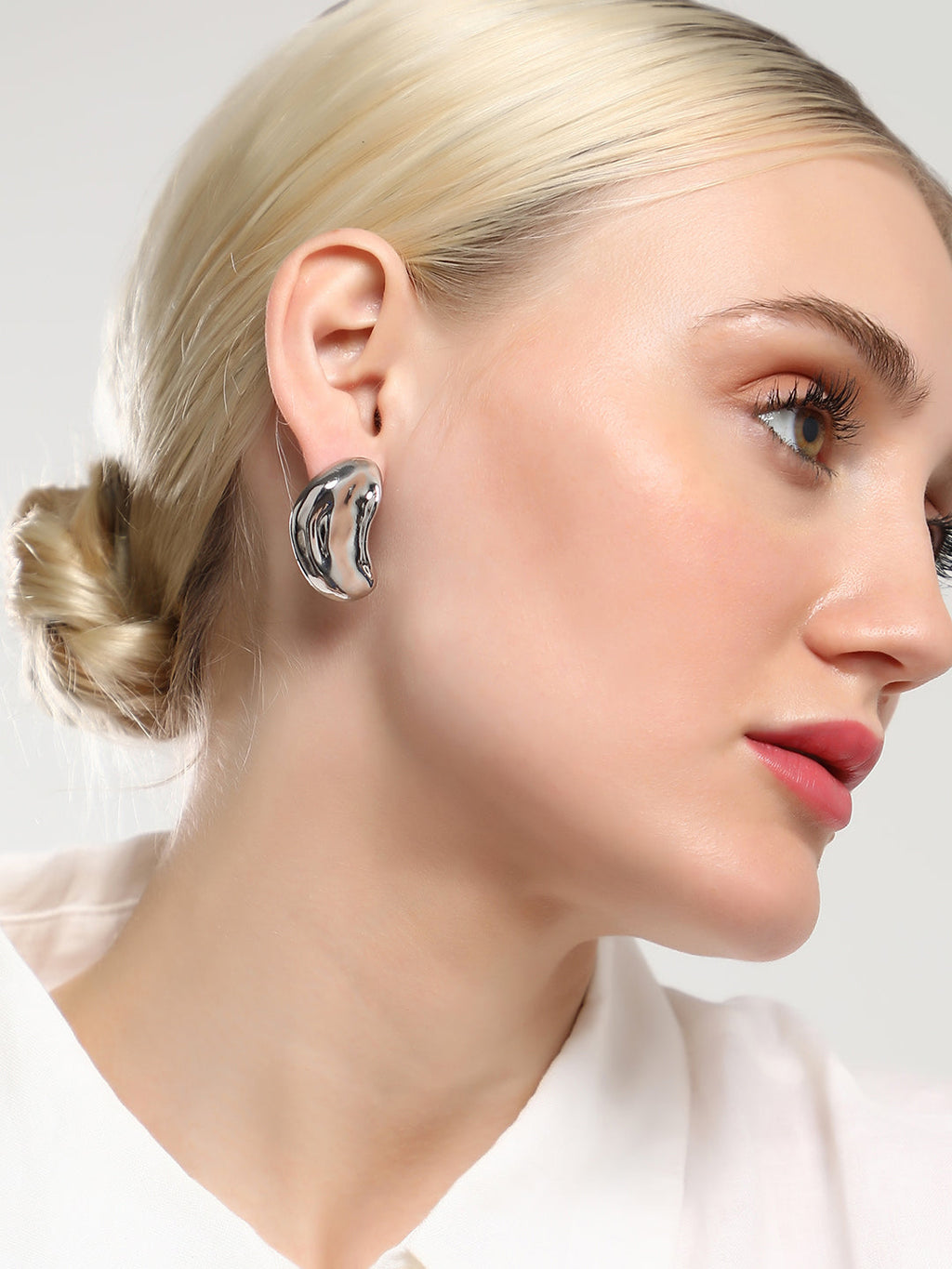 The Dented Bean Stud Earrings - Metallic Silver