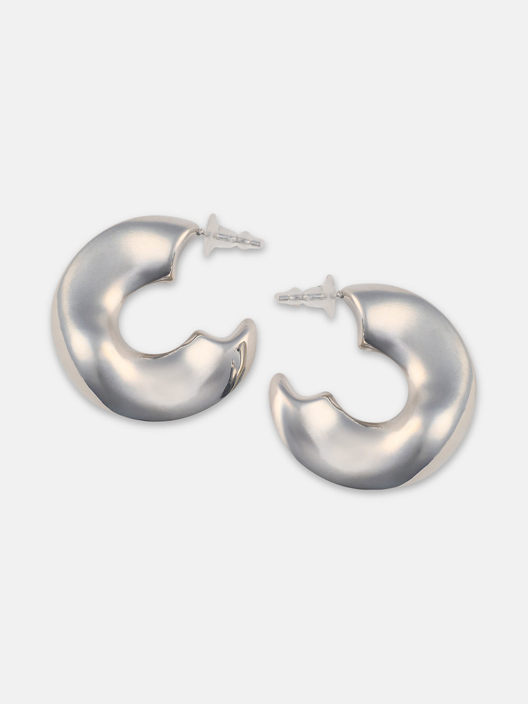 The Chunky-Swirl Hoop Earrings - Metallic Silver