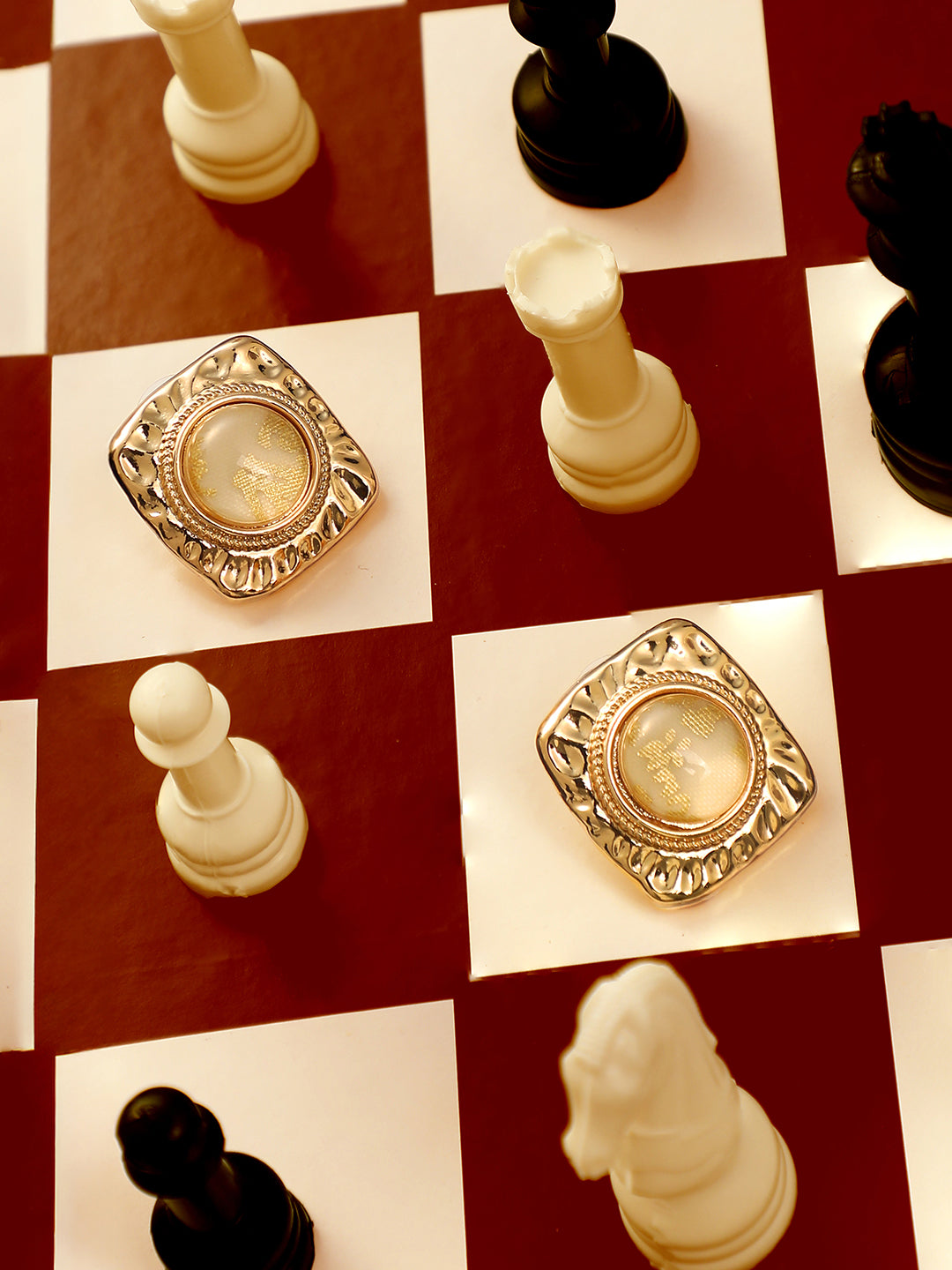 Women's The Baroquet Stud Earrings - Off-White