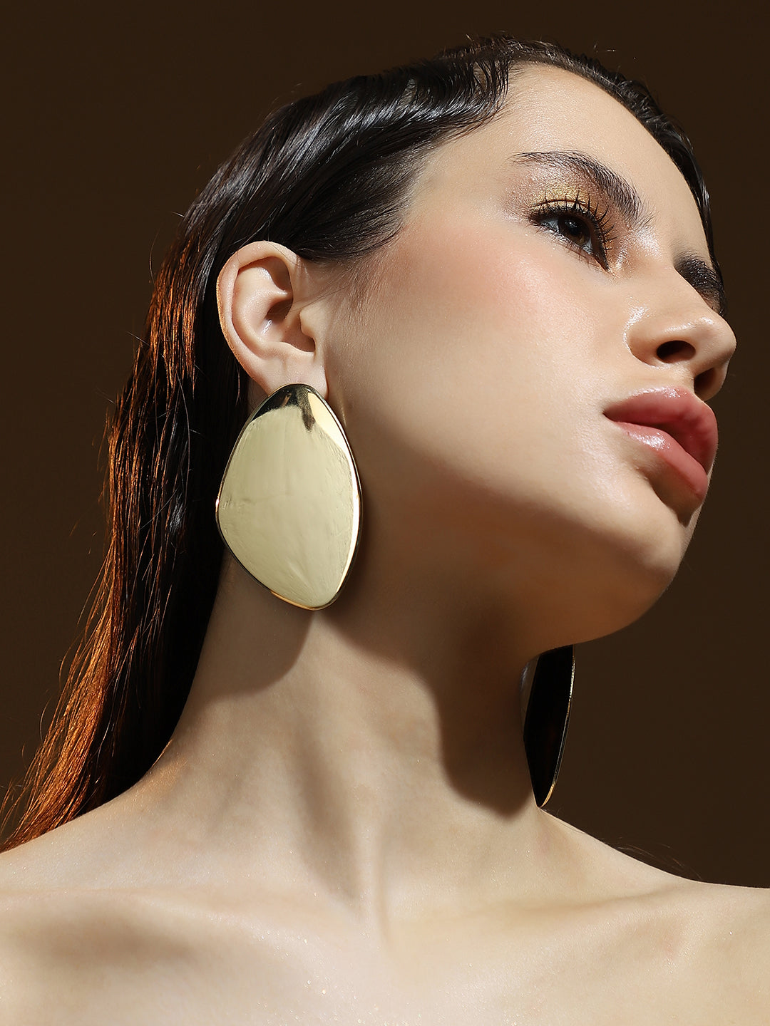 The Abstarct-Plate Statement Earrings - Champayne Gold