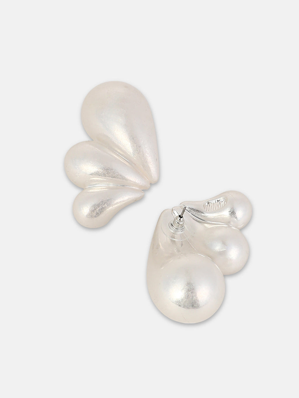 The Puffy-Teardrop Drop Earrings - Metallic Silver