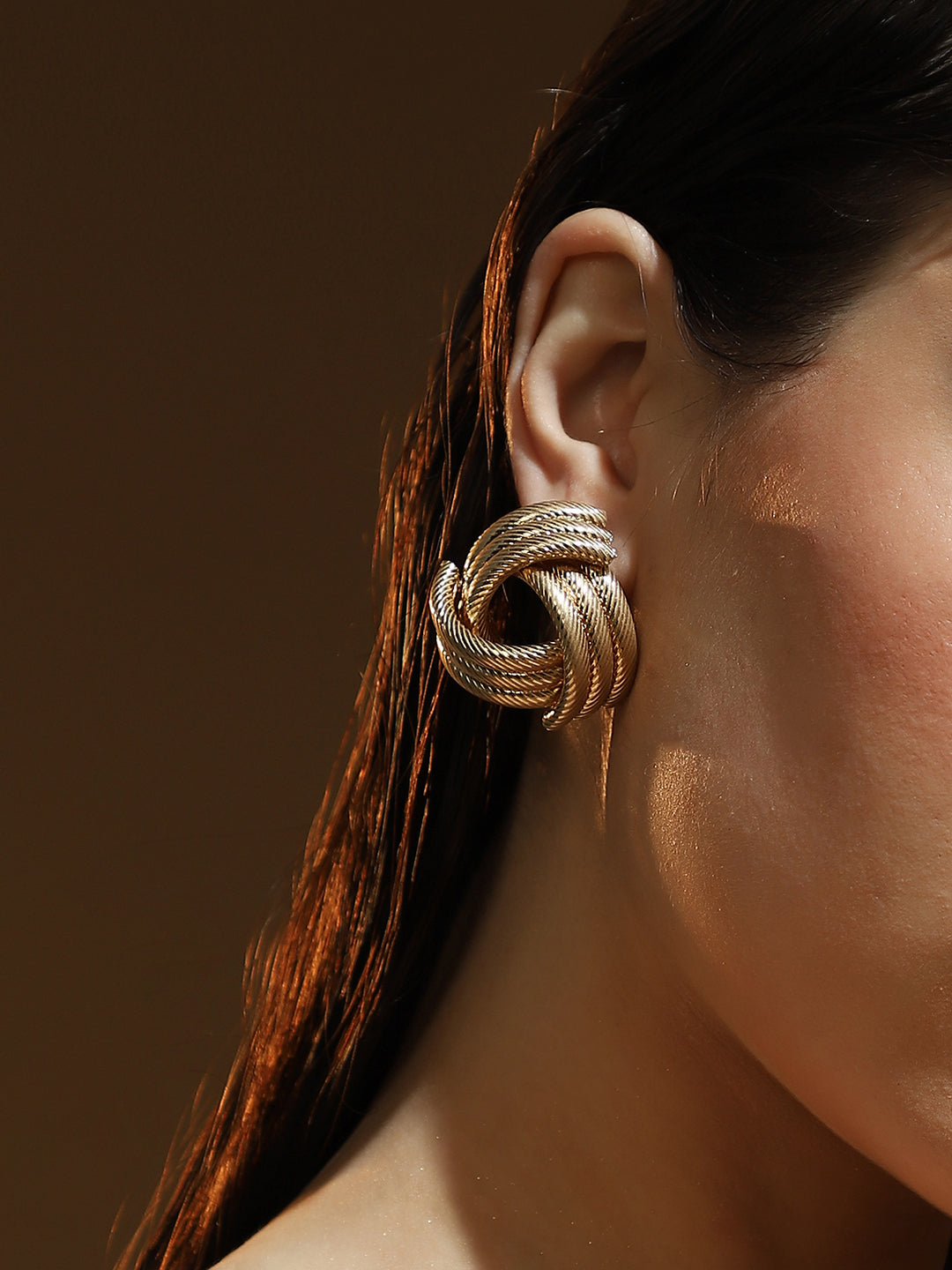 The Medium Ribbed-Intertwine Drop Earrings - California Gold