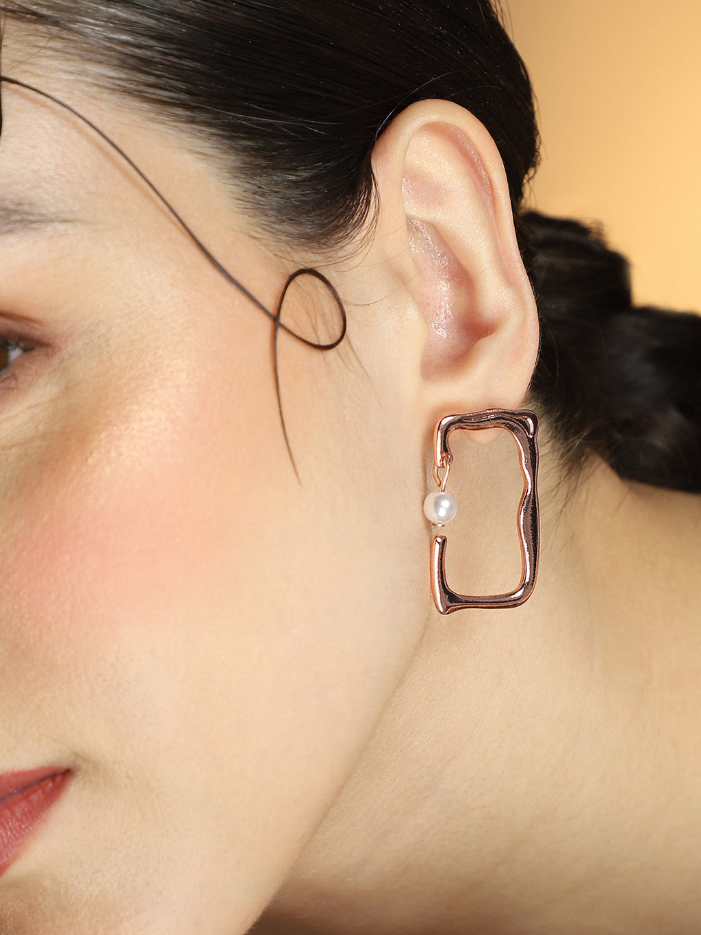 The Cadre Drop Earrings - Rose Gold