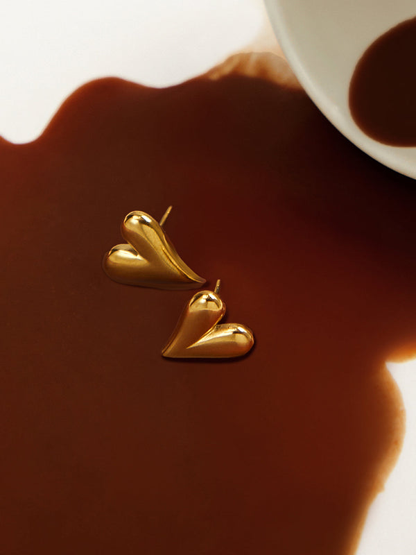 The Danity-Amore Stud Earrings - California Gold