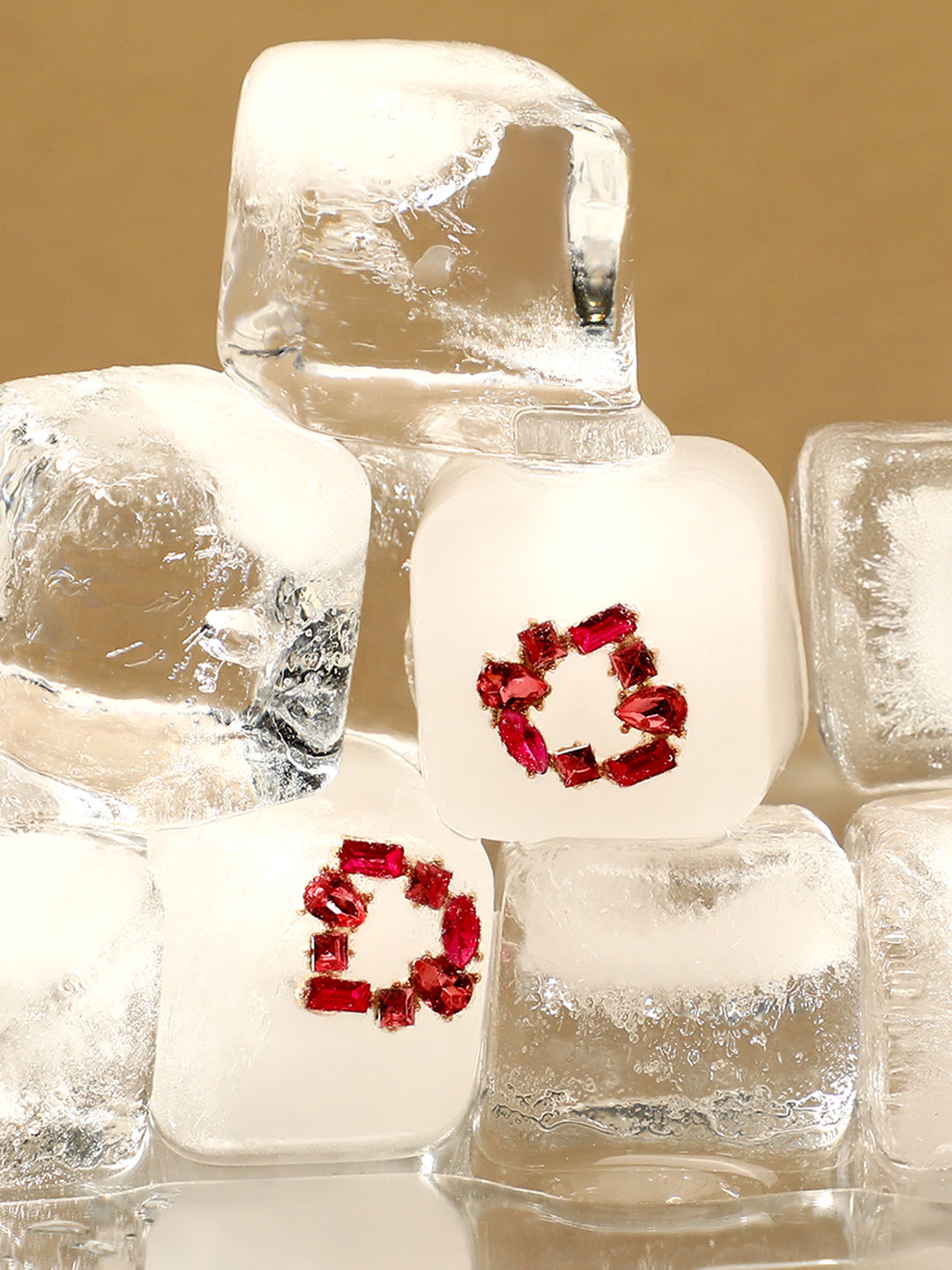 Women's The Crystal-Teardrop Stud Earrings - Fuchsia Pink